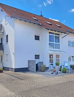 Top gepflegtes Mehrfamilienhaus mit flexibler Nutzungsmöglichkeit in guter Lage in Bürstadt-Riedrode. - Bürstadt