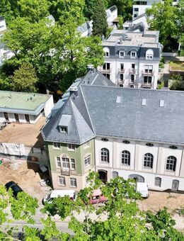 *exklusive Atelierwohnung in dem historischen Saal des bekannten Lahmann-Sanatoriums am Weißen Hirsch* - Dresden