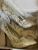 Damen Pumps Gr. 35 Silber neu in 86179
