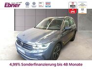 VW Tiguan, LIFE 245PS APP S, Jahr 2021 - Albbruck