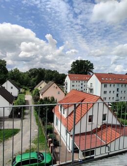 frisch renovierte, gepflegte 2 RW, Balkon mit Top Ausblick - Neukieritzsch