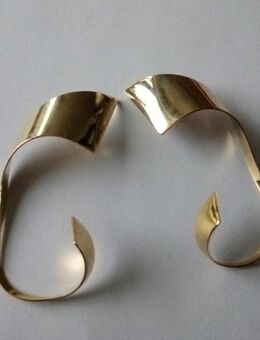 große goldfarbene Ohrringe / Ohrstecker Modeschmuck - Essen