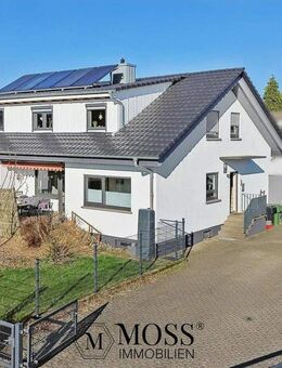 Modernisiertes, effizientes Zweifamilienhaus in ruhiger Lage mit großzügigem Garten und Doppelgarage - Appenweier