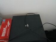 PS4//500GB+1 Controller - Osterwieck