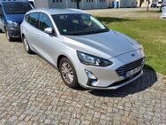 Ford Focus Turnier Titanium 1.0 EcoBoost Mild-Hybrid EU6d Navi Apple CarPlay Android Auto - Holdorf (Niedersachsen)