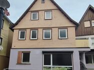 Handwerker aufgepasst! Sanierungsbedürftiges Wohnhaus mit Gewerbeeinheit - Bad Wildbad