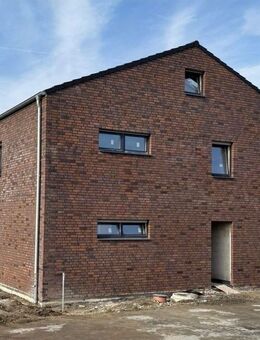 Erstbezug! Hochwertige 3-Zimmer-Wohnung im Erdgeschoss mit Terrasse, Garten und Garage in Olfen - Olfen