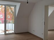 Ruhige zwei Zimmer Wohnung mit zwei Balkonen! - Buchbrunn