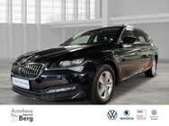 Skoda Superb, 2.0 TDI Combi Ambition, Jahr 2023 - Oldenburg (Holstein)