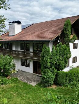 Repräsentative Doppelhaushälfte mit ca. 185?m² Wohnfläche auf vier Ebenen - Feldkirchen-Westerham