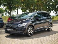 VW Touran, 1.5 TSI R-LINE, Jahr 2018 - Leipzig