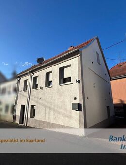 Schön renovierte Doppelhaushälfte mit Einliegerwohnung in ruhiger Wohnlage von Wiebelskirchen! - Neunkirchen (Saarland)