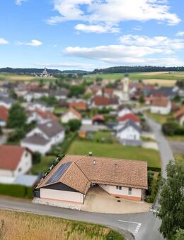 EFFIZIENTES & EXKLUSIVES TRAUMHAUS: Energieeffizienz, Bauqualität & Wohlfühlatmosphäre vereint - Ingoldingen