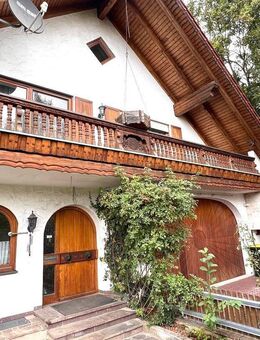 ZUHAUSE ANKOMMEN: BESONDERES WOHNHAUS IN EXKLUSIVER BAUWEISE - Oberhausen (Landkreis Neuburg-Schrobenhausen)