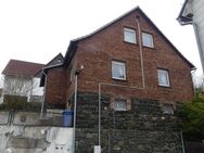 Provisionsfrei für Ersteher - Einfamilienhaus mit Doppelgarage in Holzhausen - Zwangsversteigerung! - Dautphetal