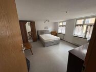 Historisches Mehrfamilienhaus mit Ausbaupotenzial und Gewerbeeinheit. - Dinkelsbühl