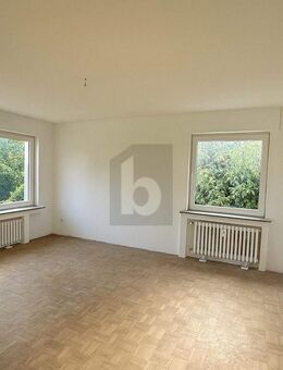 ERSTBEZUG NACH RENOVIERUNG MIT GARTEN - Hiddenhausen