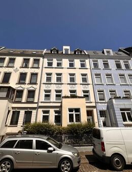 3-Zimmer-Altbaucharme mitten in Lübeck - Lübeck