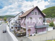 RE/MAX: nä. Besichtigungen am Sa., den 05.04.2025, möglich! * Wohnen & Arbeiten unter einem Dach! - Nusplingen