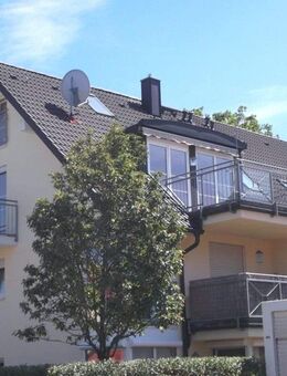 Lichtdurchflutete 2,5-Zimmer-Wohnung auf zwei Ebenen mit Studio in gefragter Lage - Unterhaching