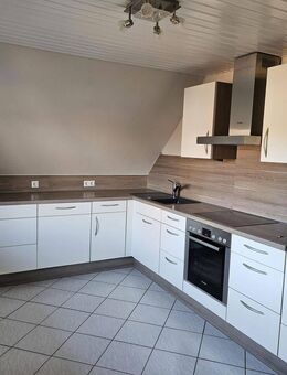 Moderne 3-Zimmer-Wohnung mit Loggia und großem Dachboden im Inselviertel von Wittmund - Wittmund