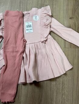 Set Next Ripp Volant Leggings Größe 104 Neu - Kevelaer