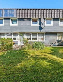 Charmantes Einfamilienhaus mit schönem Garten in ruhiger Lage von Heikendorf - Heikendorf
