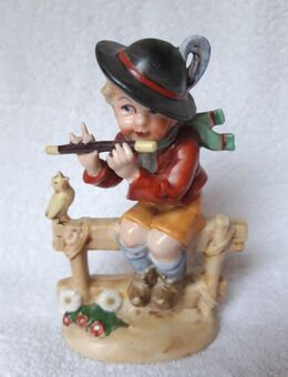 Figur von Goebel Junge mit Querflöte unbeschädigt - Regenstauf