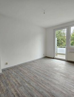 Zwei Zimmer, ein Balkon und ganz viel Zuhause! - Magdeburg