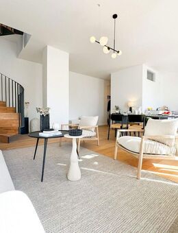 Lichtdurchflutete Dachgeschoss-Maisonette Wohnung - Berlin