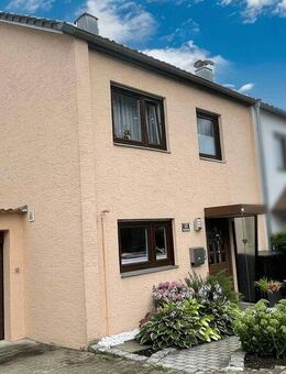 Renovierte DHH in ruhiger Lage mit schönem Garten - Schlierbach