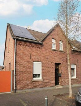 Haus sucht Handwerker: Sanierungsbedürftiges Einfamilienhaus in Dormagen-Delrath mit Ausbaupotential - Dormagen