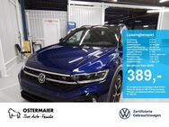 VW T-Roc, 2.0 TSI R BLACK STYLE 300PS 69t AKRA, Jahr 2024 - Vilsbiburg