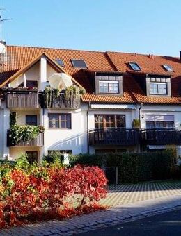 Roßtal: Perfekte Single- EG- Wohnung mit Stellplatz in S-Bahn Lauflage - Roßtal