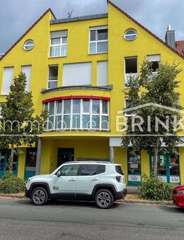 Helle 2-Zimmer Wohnung, senioren- und behindertengeeignet, mit Tiefgaragenplatz und drei Außenstellplätzen - Langenzenn