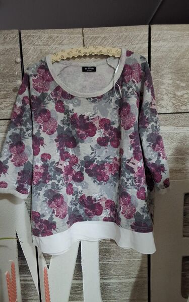 Sweatshirt Pullover 48,50 neuwertig - Balingen