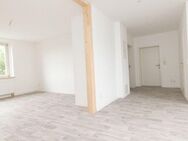 Modern sanierte 2-Raum-Wohnung in Annaberg - Einbauküche kann übernommen werden!! - Annaberg-Buchholz