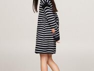 Tommy Hilfiger Strickkleid RUFFLE SKATER DRESS LS mit Streifenmuster