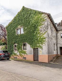 Ihr Projekt in Bretten-Ruit: Renovierungsbedürftiges 2-Familienhaus mit viel Potenzial - Bretten