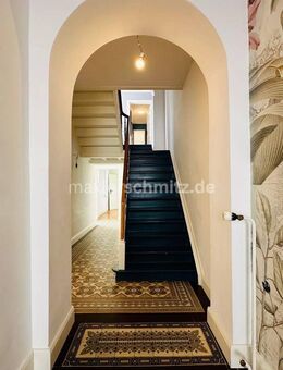 M'GLADBACH - GEISTENBECK GROßZÜGIGES STADTHAUS AUF WEITLÄUFIGEM GRUNDSTÜCK! - Mönchengladbach