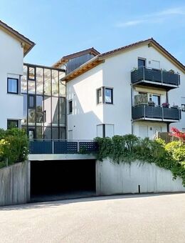 Moderne Eigentumswohnung in Leiblfing - komplett renoviert, mit Balkon und Top-Ausstattung - Leiblfing