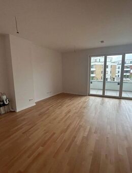 Erstbezug: Moderne 2-Zimmer-Wohnung mit Balkon, EBK & TG 70qm - Berlin