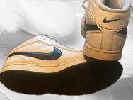 Nike Schuhe Gr. 42 - Neuenrade