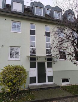 Attraktive Kapitalanlage: Gut vermietete, sehr schöne 3 1/2 Zimmer-Maisonette-Wohnung im Dachgeschoß über 2 Etagen - Leipzig