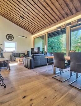 Top-renoviertes Traumhaus mit Bergpanorama in Schliersee- fantastischer Weitblick und Sonne pur - Schliersee