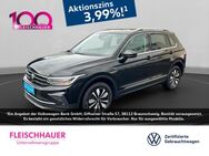 VW Tiguan, 1.5 TSI Move, Jahr 2023 - Aachen