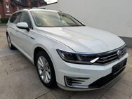 VW Passat Variant GTE Highline - Troisdorf