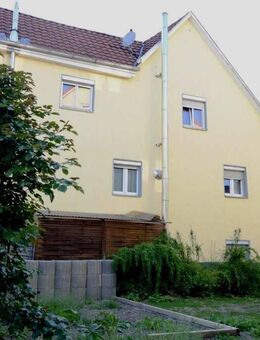 Gemütliches und sehr zentral gelegenes Reihenendhaus mit Garage und Ausbaupotential in Stockach. - Stockach