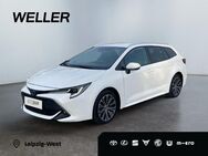 Toyota Corolla, 1.8 Hybrid TS Team D Bi TWA, Jahr 2022 - Leipzig Alt-West