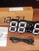 Digital LED Wanduhr in 37586